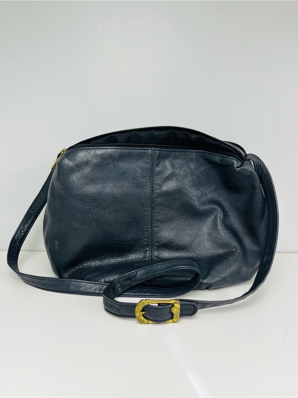 Vintage Black / Blue Leather Bag by STONE MOUNTAIN